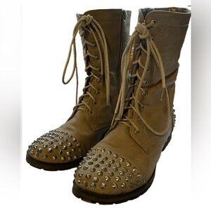 Breckelles Brown Toe Spikes 1" Block Heel
Combat Boots Women 8